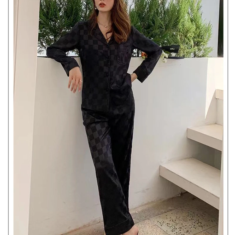 Landuxiu Women's 2022 New Silk Couples Home Wear Fashion Plaid Ice Silk Long Sleeve Two-Piece Set