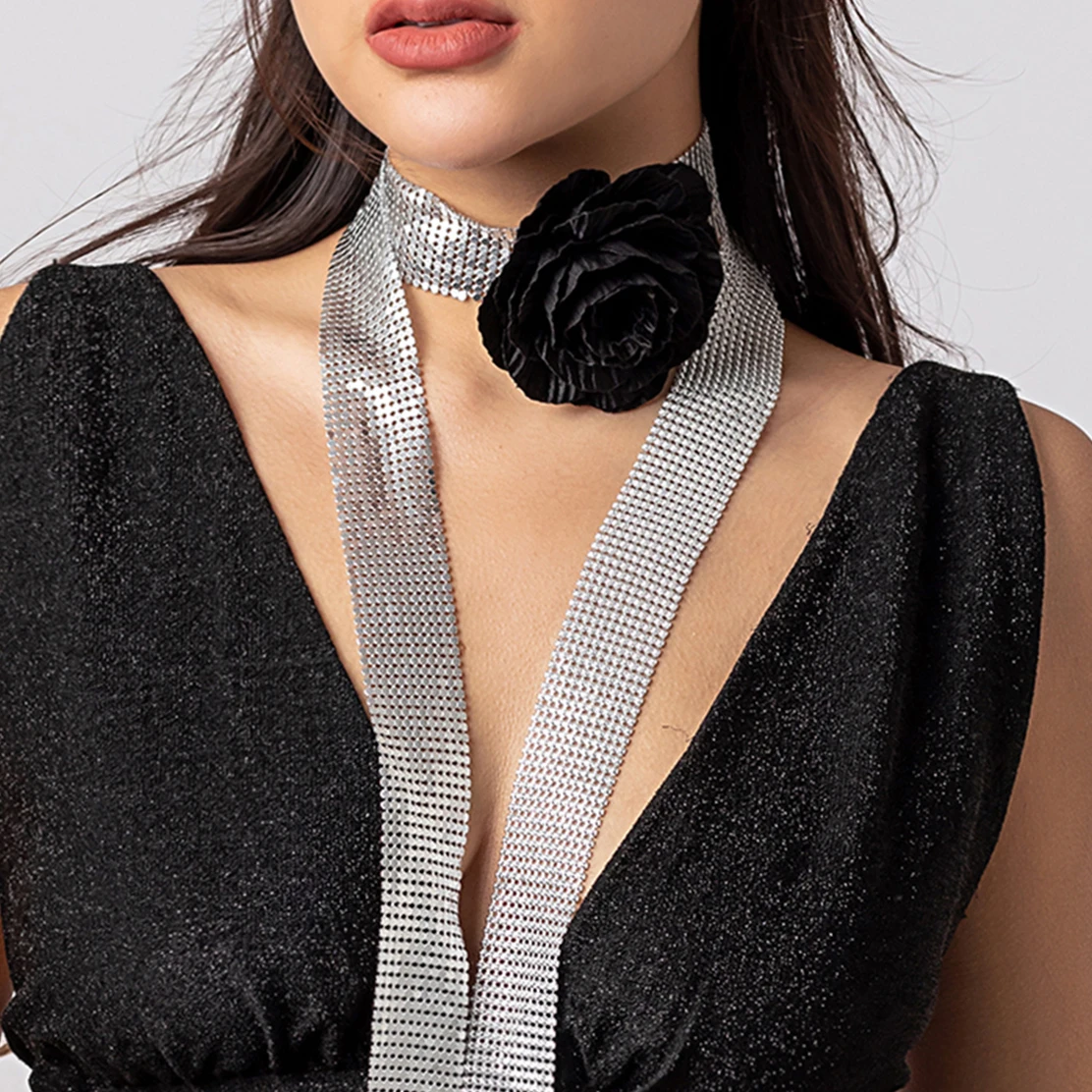 

2023 Punk Long Scarf Aluminium Mesh Chain Necklace for Women Exaggerated Big Rose Flower Adjustable Choker Neck Jewelry New