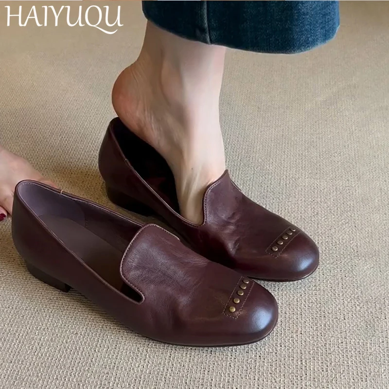 Женские босоножки на низком каблуке брендовые дизайнерские кожаные туфли модная