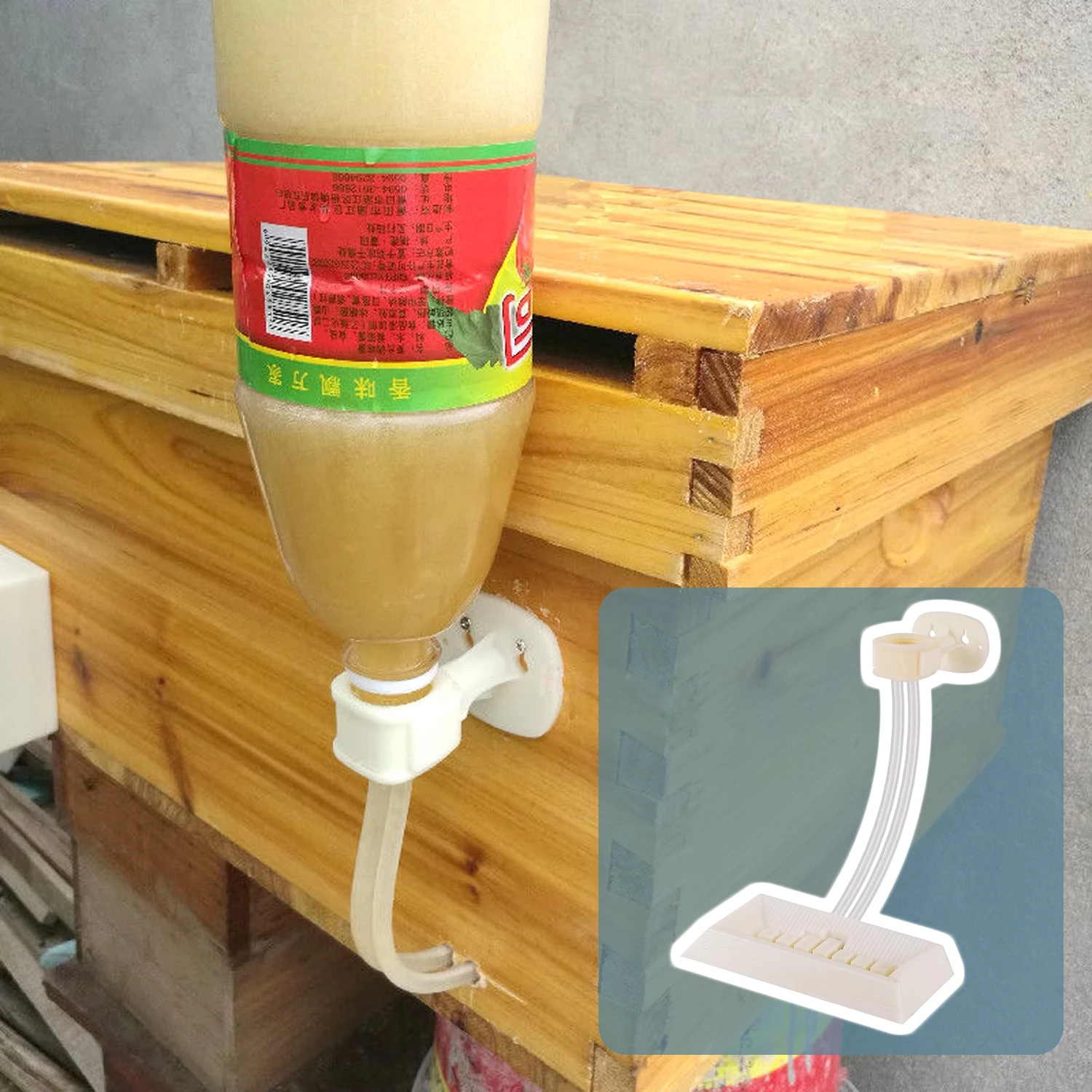 

Пластиковая кормушка для пчел Talk-Satisfied