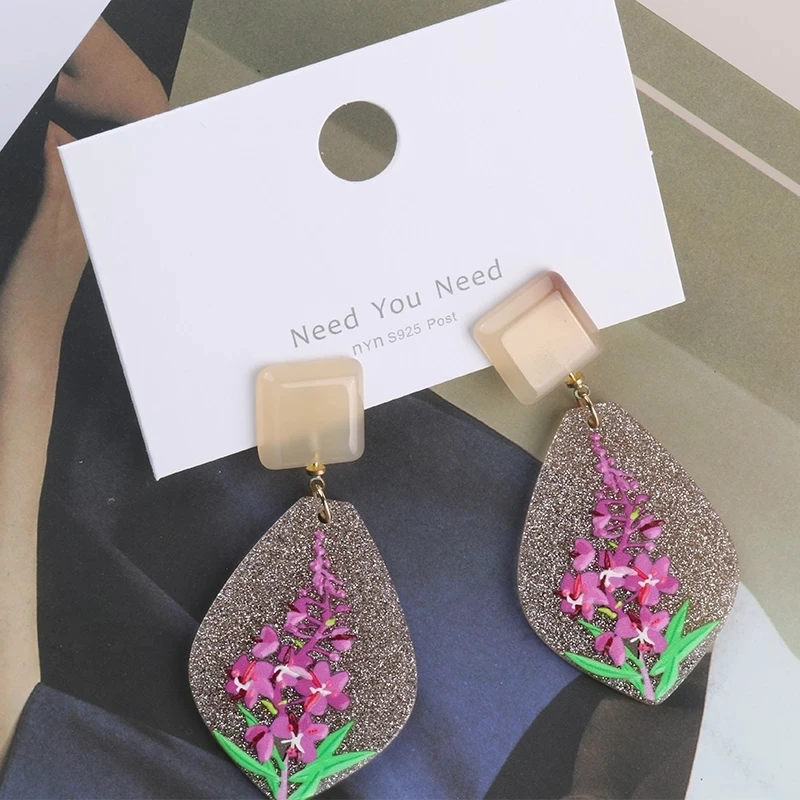 

Spring models Printed Leaves Drop Earring for Women Girls 2022Fashion Party Birthday Wedding Jewelry Classic Dangle Earring