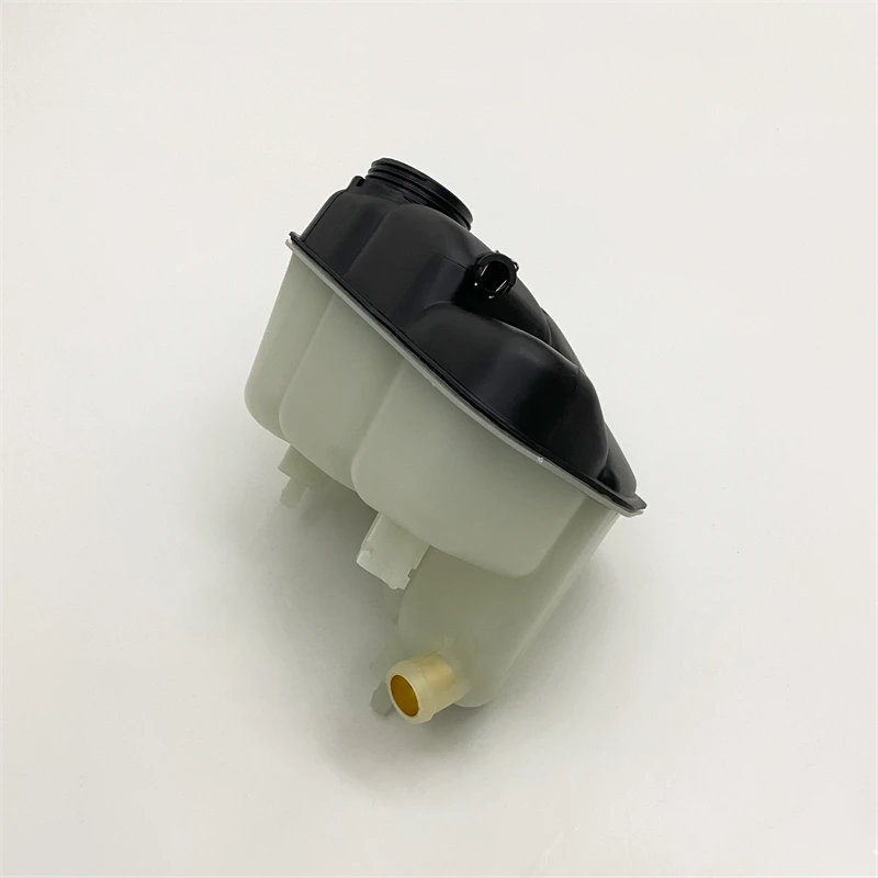 СТТ 2115000049 Расширительный бачок охлаждающей жидкости двигателя автозапчастей