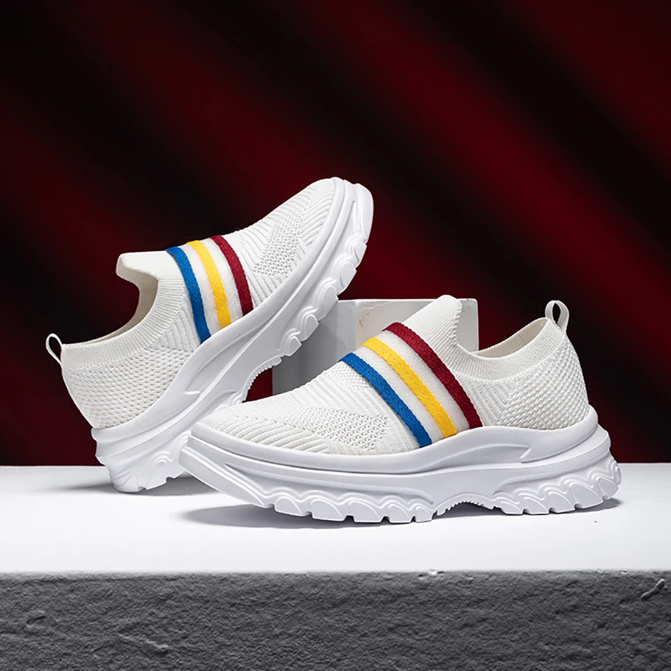 Loekeah Women Casual Shoes Breathable Mesh Flat Walking Shoes Fashion Slip-On Woman Sneakers Anti-Slip Outdoor Sports Footwear