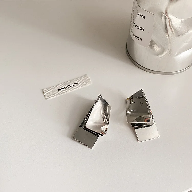 

Minority Design Metal Earring Female Fashion Contracted Jjoker Temperament Personality Ear silver color earrings for women