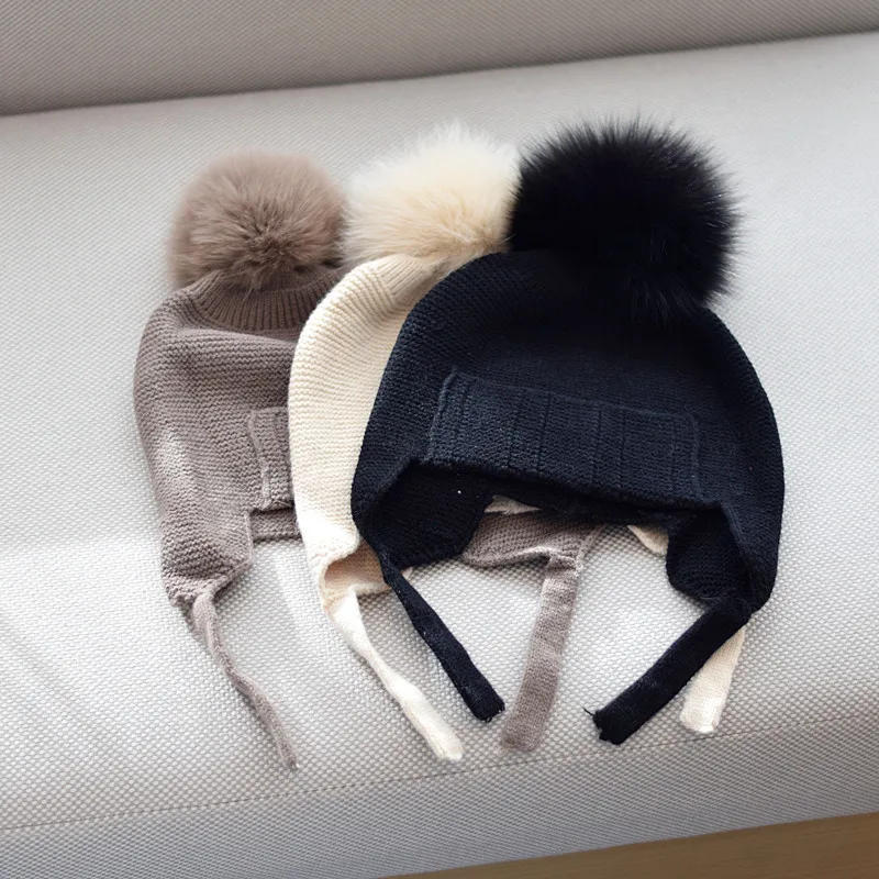 

Зимняя женская шапка с помпоном с защитой ушей 2023, теплая вязаная шапка для улицы, шерстяная шапка, плюшевые шапки для снега, модная шапка Lei Feng
