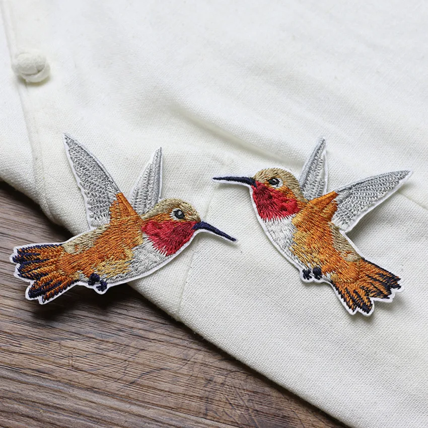 

Patches on Clothes Iron on Accessories Clothing Thermoadhesive Fusible Hummingbird Applique Embroidered Dress Heat-Adhesive