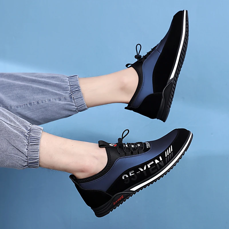 2022 New Arrival PU  Shoes for Men Trend Casual Shoe Ultra Light Leisure Male Sneakers Mens Business Shoes Outdoor Driving Shoes