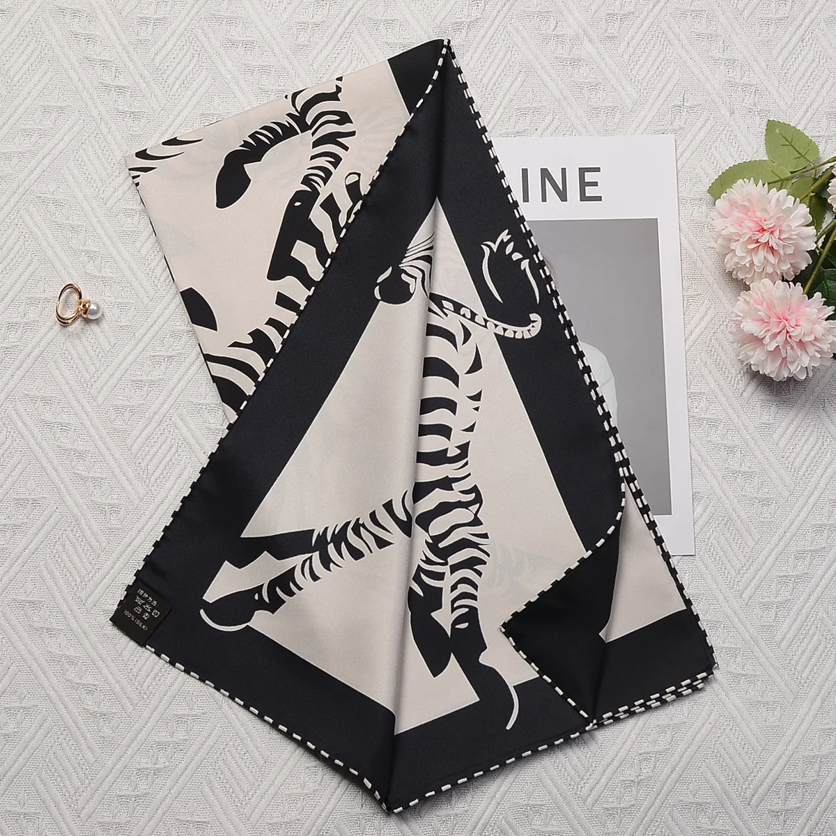 Buy 90cm Tier Zebra 100% Silk Schal Marke Platz Schal Frauen Schal Design Hijab Bandana Foulard Natürliche Seide Kopftuch Für damen