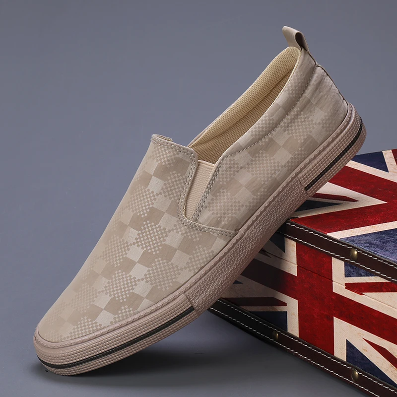 Рисунок 3 - Мужские парусиновые туфли