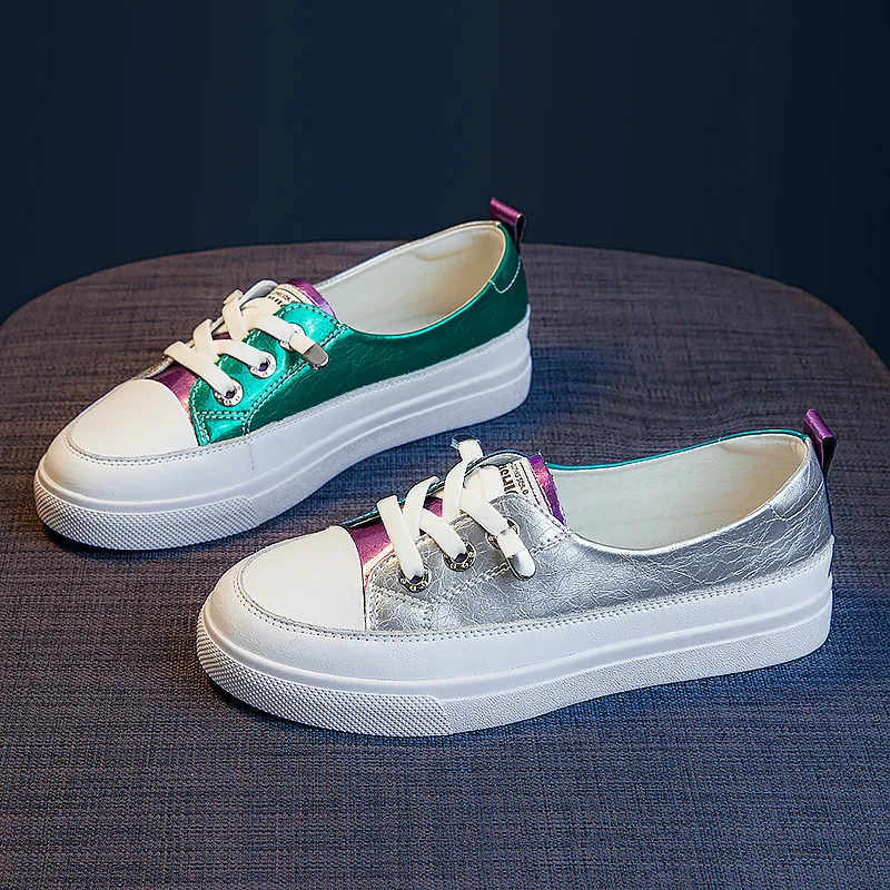 

Женские кожаные туфли большого размера белого цвета, Новинка весна-осень 2022, модная Корейская версия, повседневные женские туфли на плоской...