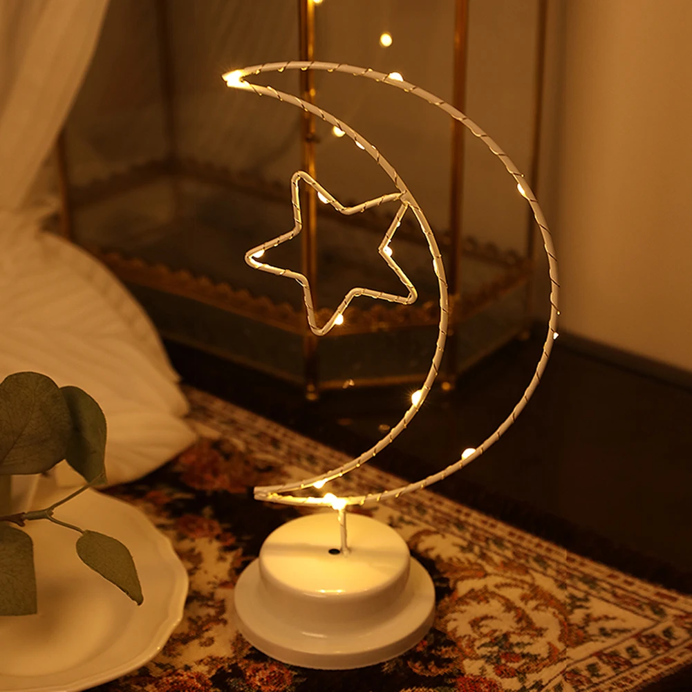 

Светодиодная настольная лампа в виде Луны и звезд, прикроватный светодиодный светильник для детской, гостиной, кабинета, спальни, декоратив...