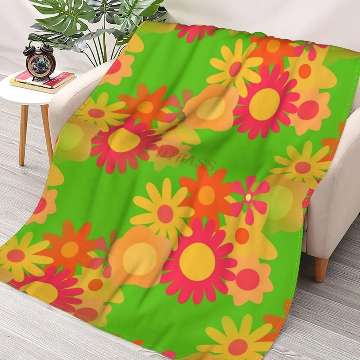 

Groovy Mod Floral 3D Printed Flannel Throw Blanket