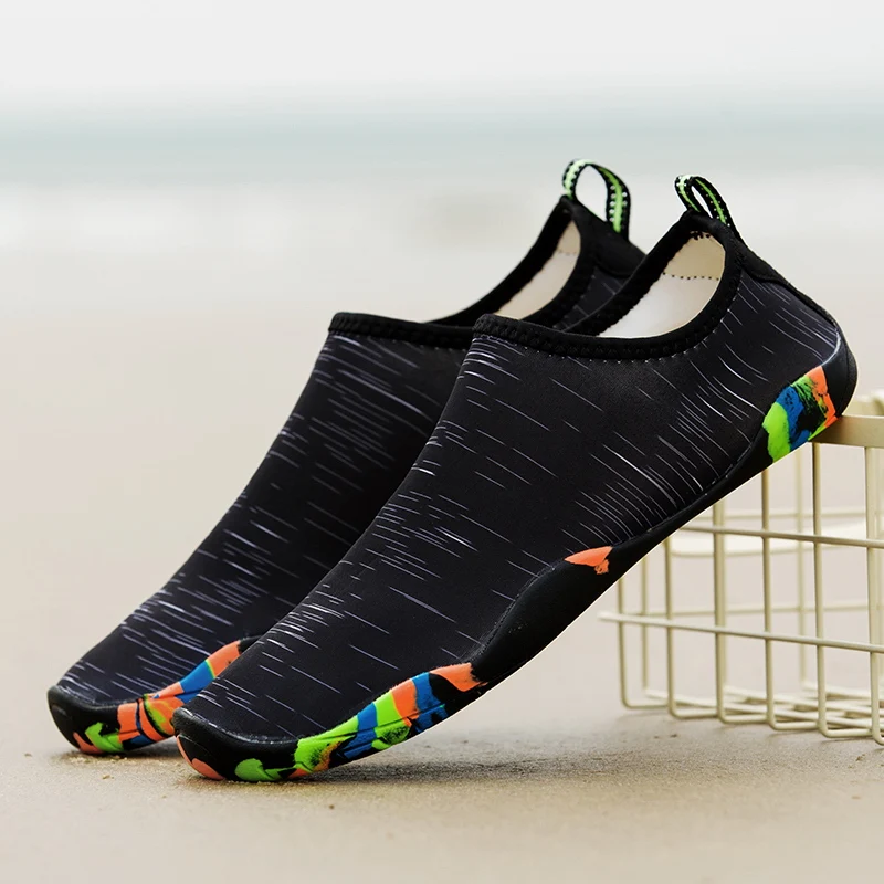 

Women Beach Shoes Men Aqua Swimming Shoes Light Flat Soft Yoga Shoes Surfing Slippers Quick Dry Sock Barefoot Water Sneakers New