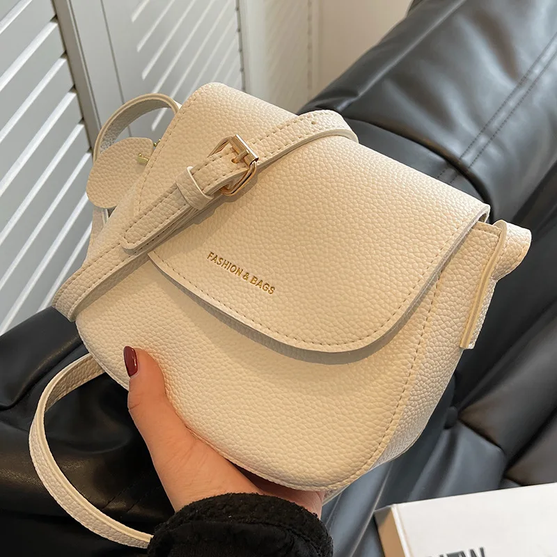

2022 New Fashion Ladies Texture Niche Messenger Bag Popular Popular Saddle Bag High-end Mini Shoulder Small Bag Female Summer