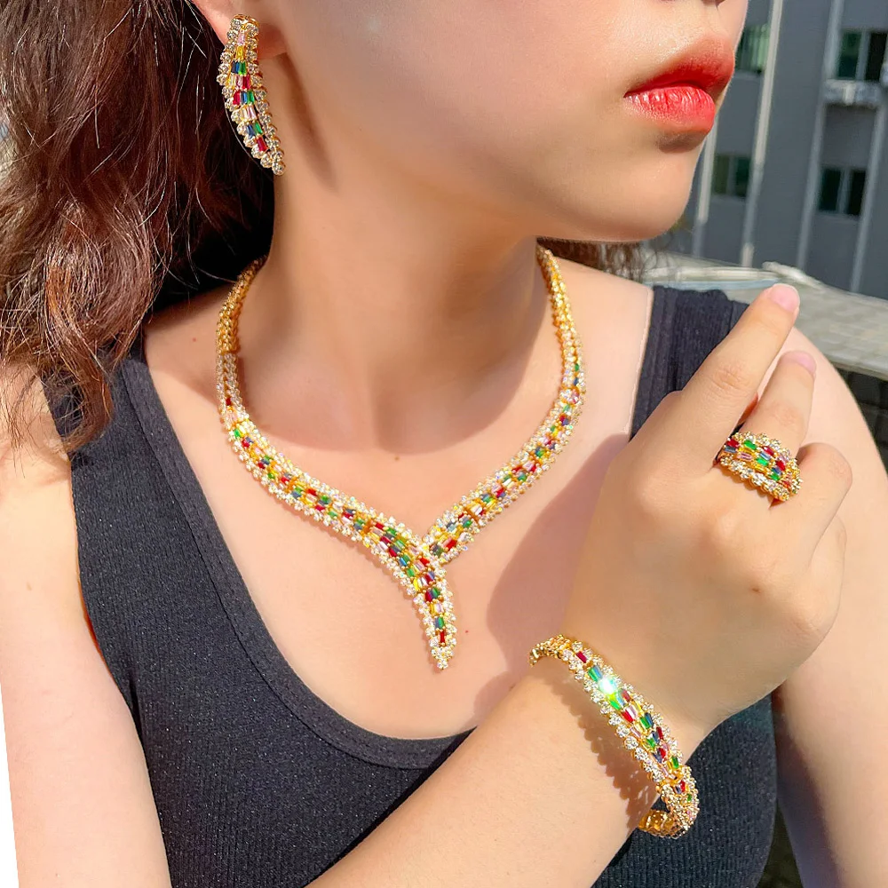 

QooLady Noble Multicolor Cubic Zirconia Yellow Gold Bridal Wedding Party Leaf Drop Necklace 4Pcs Jewelry Sets for Brides Z092