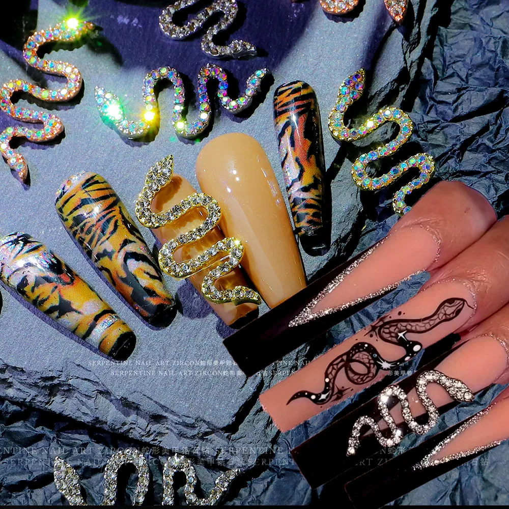 

17x7(mm)/30x13(mm) Zircon Metal Snake Nail Charms 3D Gold/Silver Alloy Snake Nail Art Decoration Luxury Punk Snake Manicure Jewe