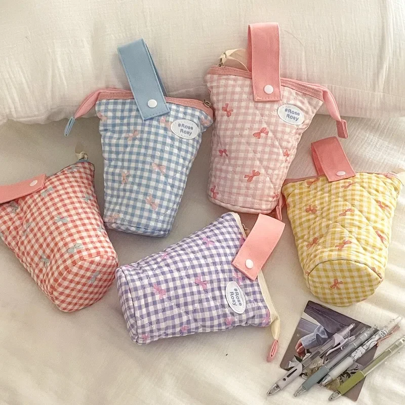 Сумка-держатель для карандашей с вертикальным бантом 1 шт.