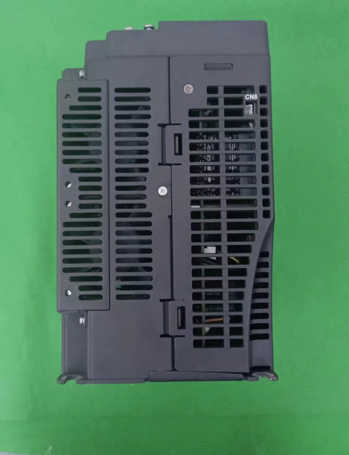 Б/у телефон Delta Drive 2 кВт протестирован