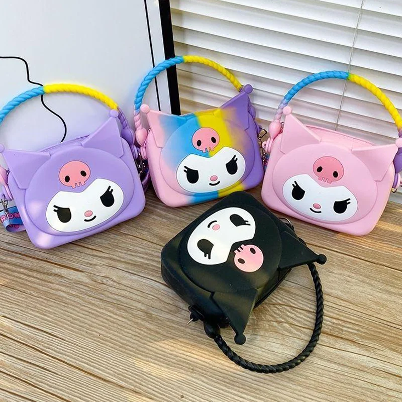 

Sanrio Stuff, новинка 2023, Детская сумка Kuromi, мультяшная силиконовая сумка, милая мультяшная сумка через плечо для девочек, кошелек для монет, Детская сумка, праздничные подарки