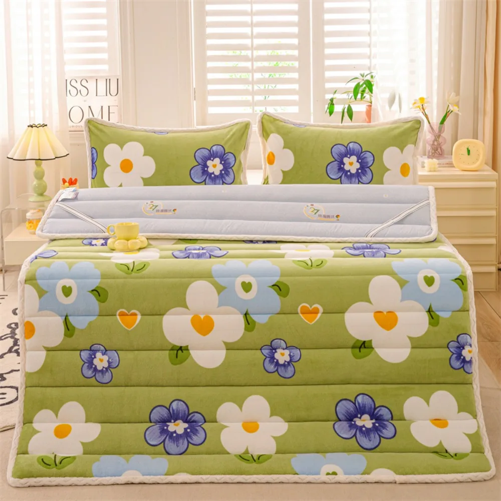 Рисунок 3 - Плед AISIRUI для кровати