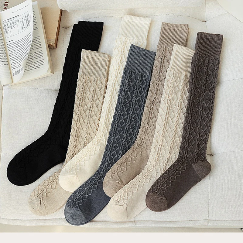 

1Pair New Fashion Woman Fried Dough Twist Vintage Wool Calf Socks Casual Breathable Kawaii Socks Autumn Winter Sweet Funny Socks