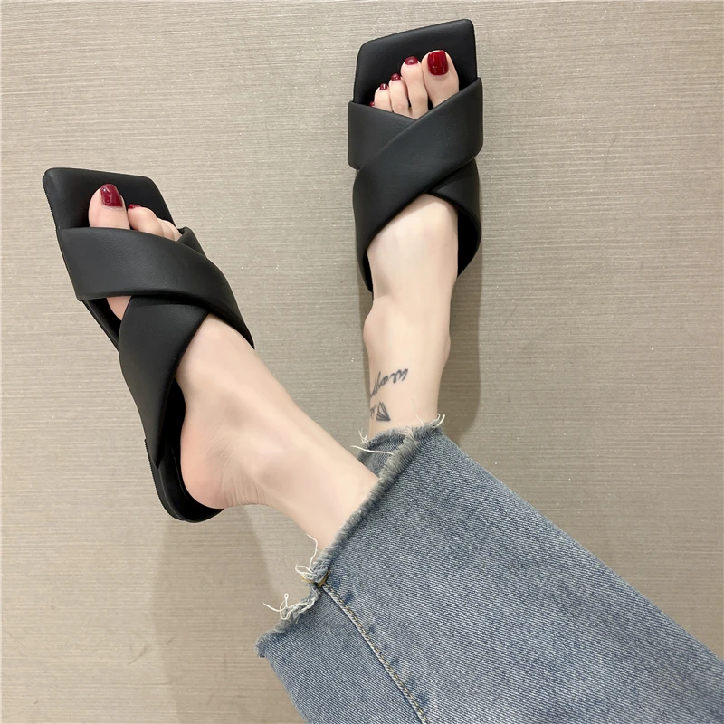 

Beach Flat Slippers Women Casual Sandals Summer Designer New Woman Slides 2022 Fashion Party Flip Flops Cozy Walking Lady Shoes