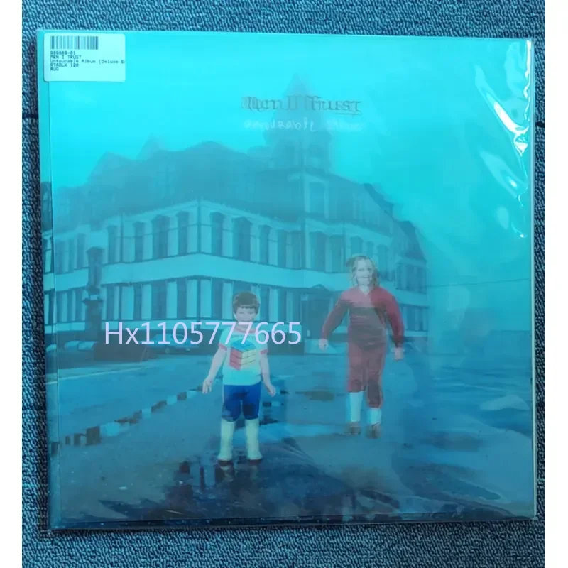 Фото Men I Trust Untourable Album Deluxe Edition Clear Glue LP + Подставка для виниловых пластинок №1
