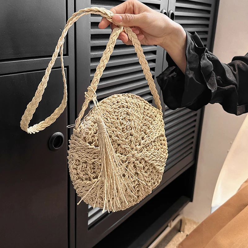 Женская маленькая сумка через плечо с ремнем