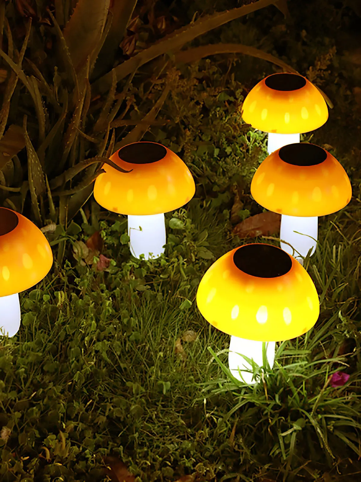 

Solar Lawn Lamp Mushroom Ground Plug Light 3 Gears Brightness Mushroom Plug Light Waterproof Fairy Light For Outdoor Garden