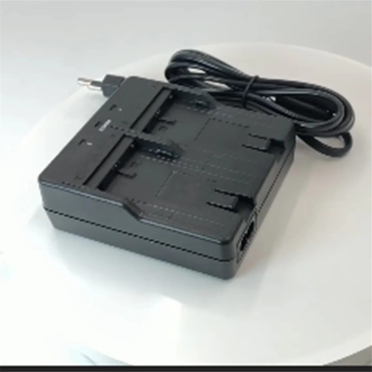 Двойное зарядное устройство CDC68D для аккумулятора Sokk-Ia BDC46 BDC58 BDC70 SET/FX/CX/SX/DX/ES/ PS/OS