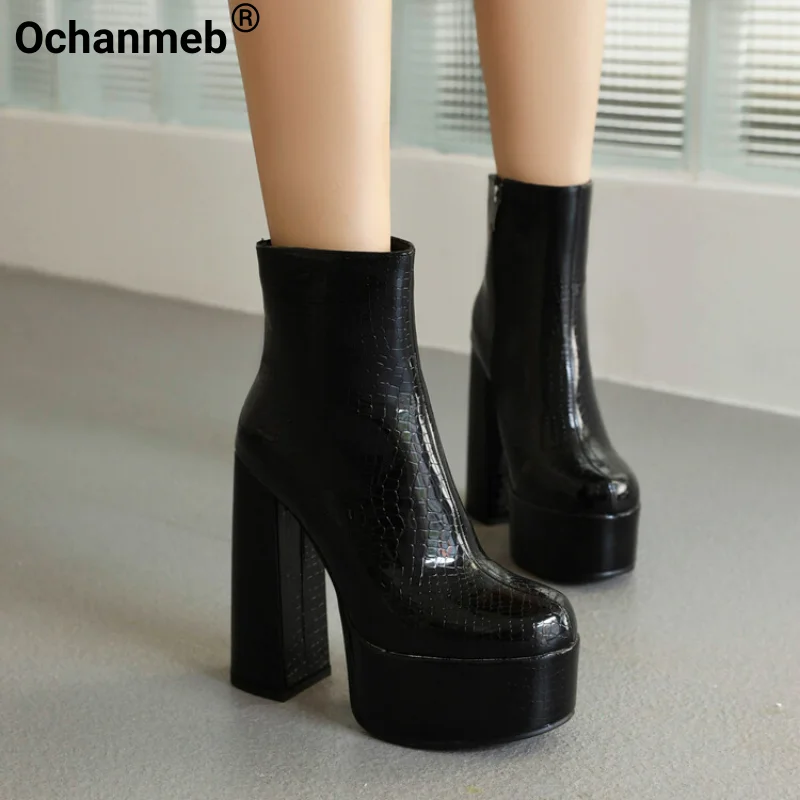 

Женские лакированные ботинки Ochanmeb из искусственной кожи, крокодиловые ботинки на очень высоком каблуке и платформе, массивные мотоциклетн...