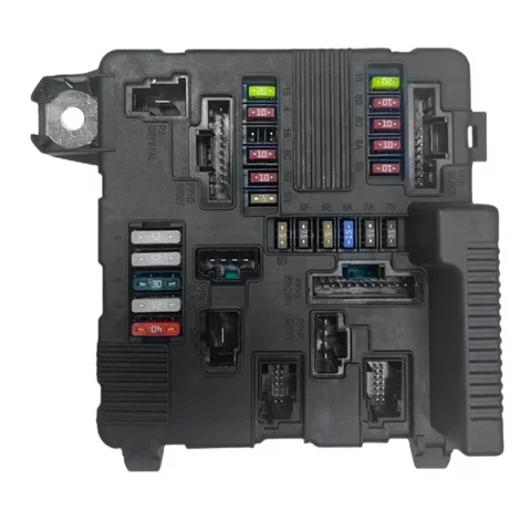 8200306032 8200306033   Блок предохранителей двигателя для Renault Megane Scene 2 2002-2006, компонент