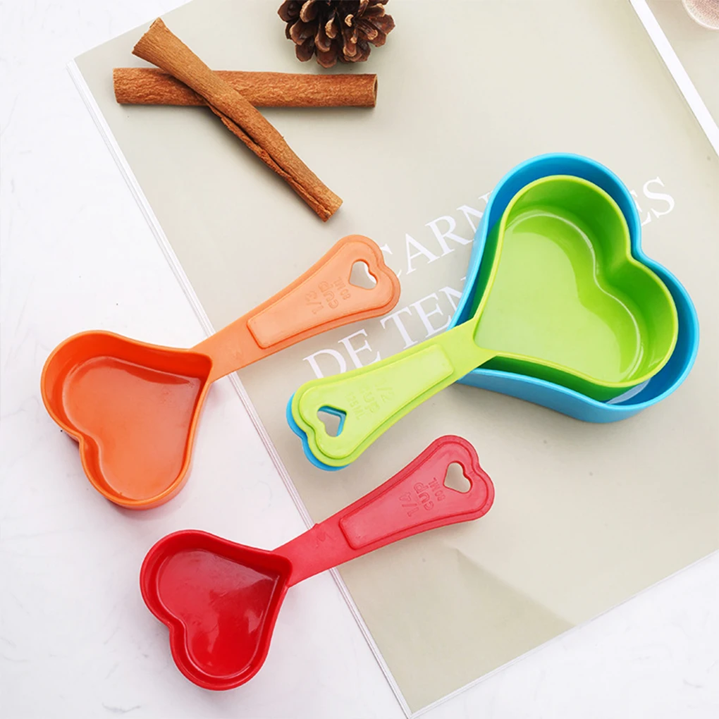 

4Pcs Measuring Spoon Lovely Heart-shaped Sugar Flour Seasoning Scoop Scale Teaspoon Stackable Measurement Gadgets