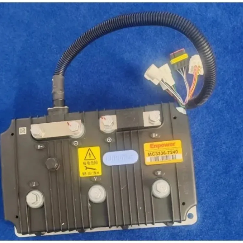 Фото Контроллер скорости двигателя переменного тока Enpower MC3336-7240 72В 400А для электрических гольф-каров №1