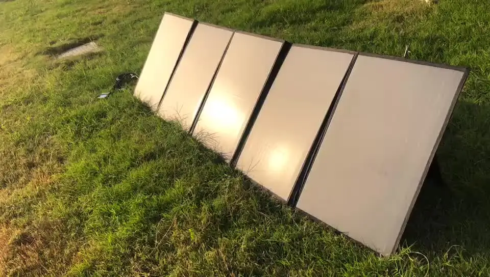 

Foldable Solar Blanket 18V 200W Folding Mono Solar Panel 200W Charger Bag