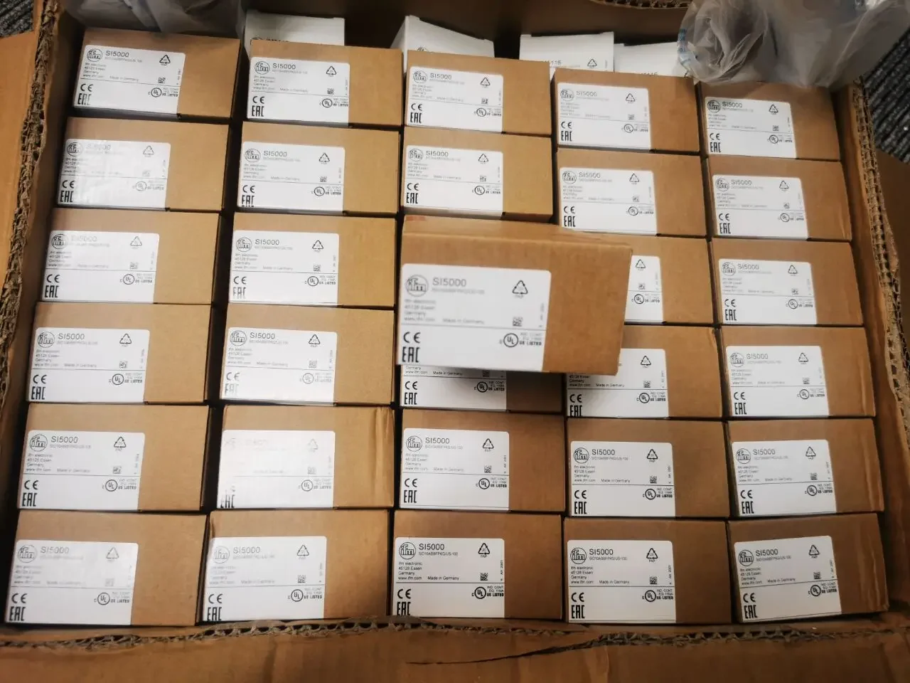 Оригинальный Новый Датчик потока IFM SI5000 SI5004 SI5010 SI5007 SI5002 SI5001