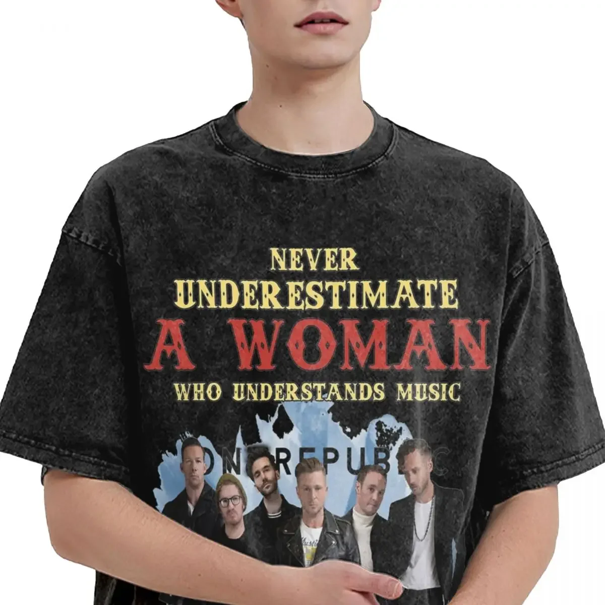 Группа никогда не недооценивайте женщину которая любит однуРеспублика стираные