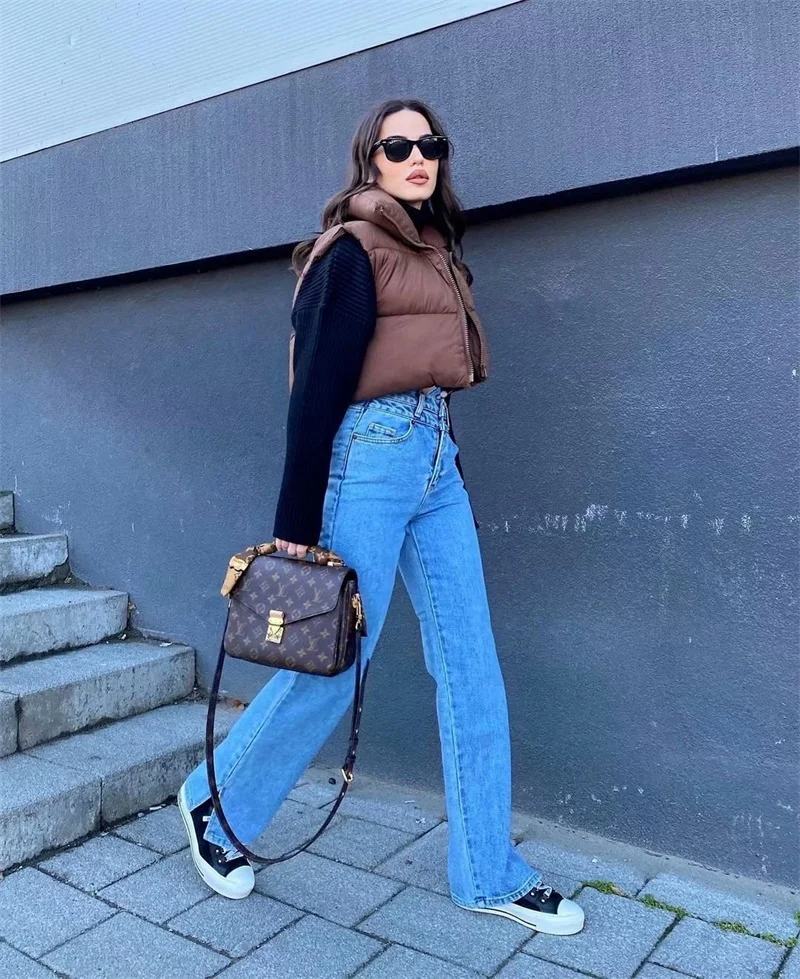 Рисунок 2 - Жилет прямой с воротником-стойкой