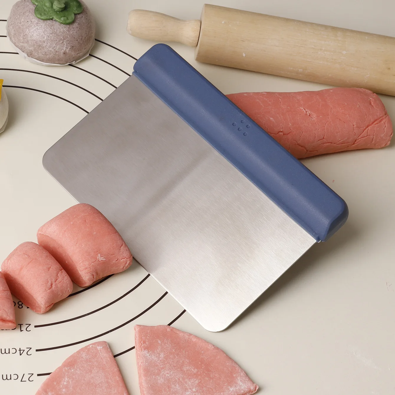 Фото PizzAtHome резак для теста из нержавеющей стали, измельчитель для еды, резак для теста, нож для нарезки пиццы, резак для макарон, аксессуары для духовки для пиццы №1