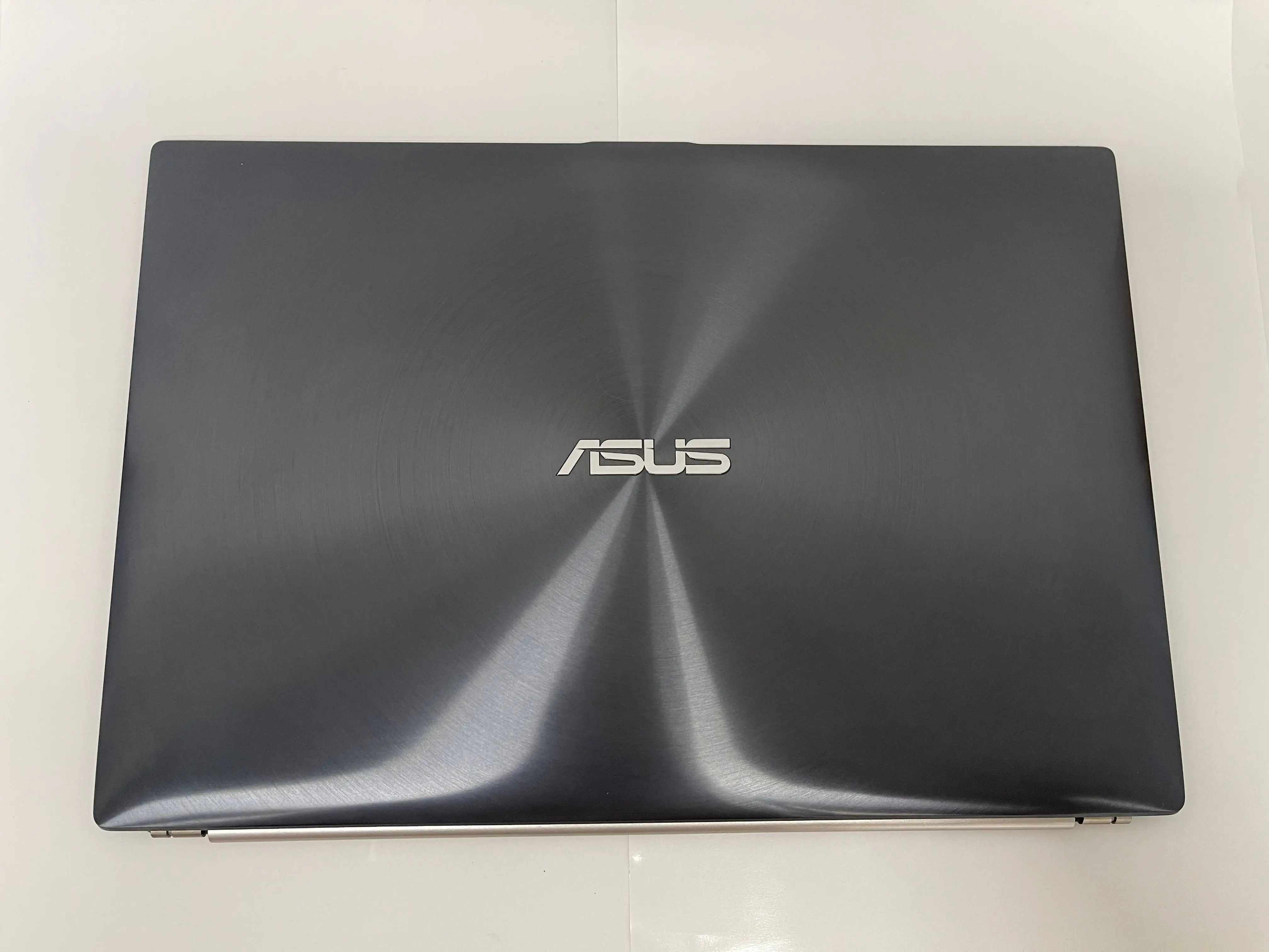 ЖК-дисплей для Asus UX31E Zenbook 13.3&quot 1600x900 HD
