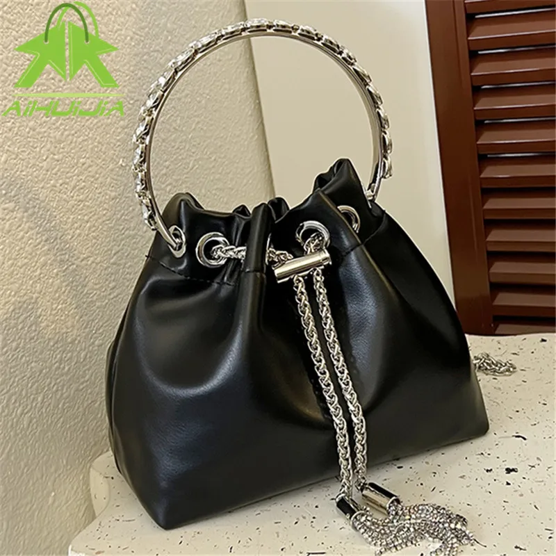 

2022 New Luxury Chain Handbag for Women Designers Wild Messenger Bags Females Bucket Bag Pu Leather Shoulder Crossbody Bag Bolsa