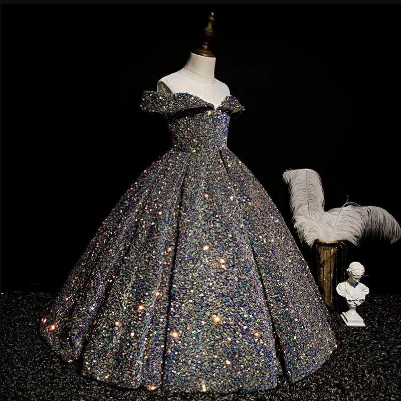 Рисунок 3 - Длинное роскошное блестящее платье для детей