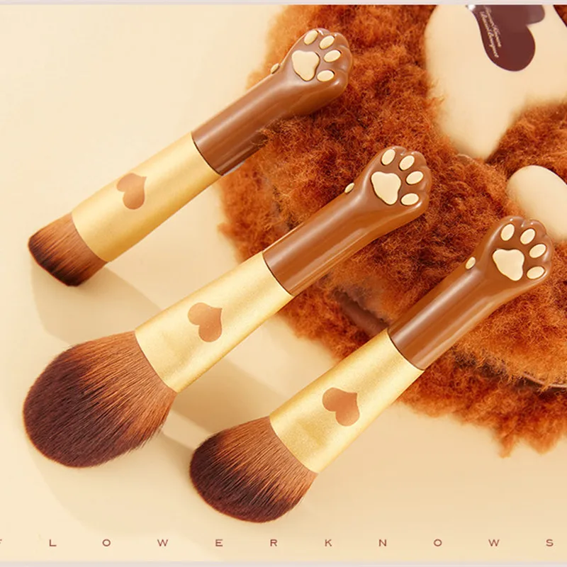 Flower Knows Mini Love Bear Brush Collaboration with Bacio Bouquet Portable | Makeup Brushes