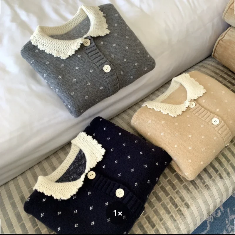 Вязаный крючком свитер-кардиган ручной работы с куклой в форме сердца женский