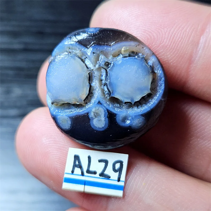 Необработанный агат Алкса