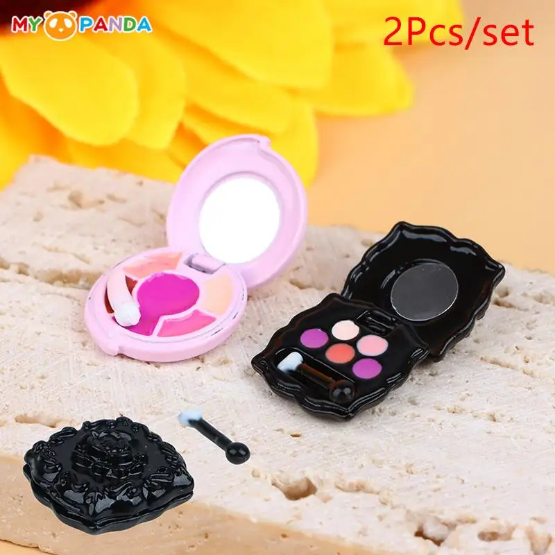 

2 шт. 1:12 кукольный домик Миниатюрные Тени для век Румяна коробка косметическая коробка с кистью для макияжа Кукольный дом аксессуары дети ролевые игры игрушки