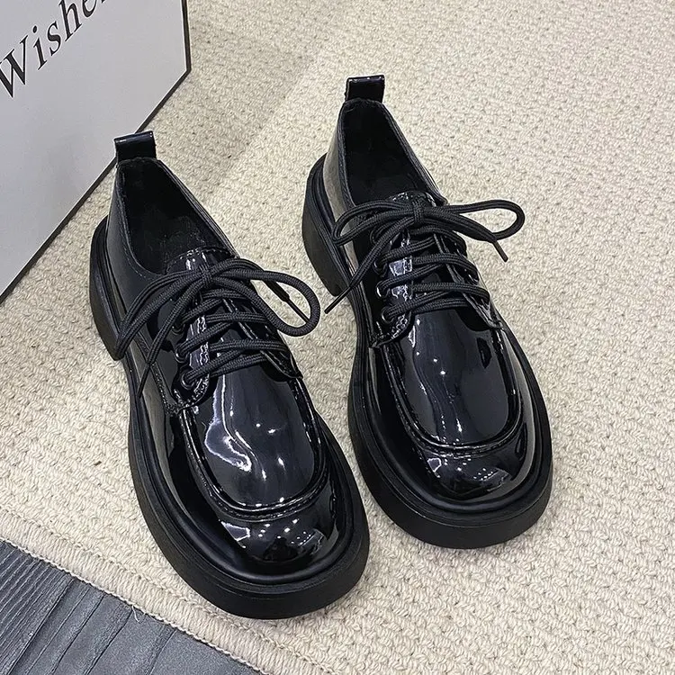 

Round Toe Shallow Mouth Casual Woman Shoe British Style Clogs Platform Loafers With Oxfords Female Footwear Black Flats Prep