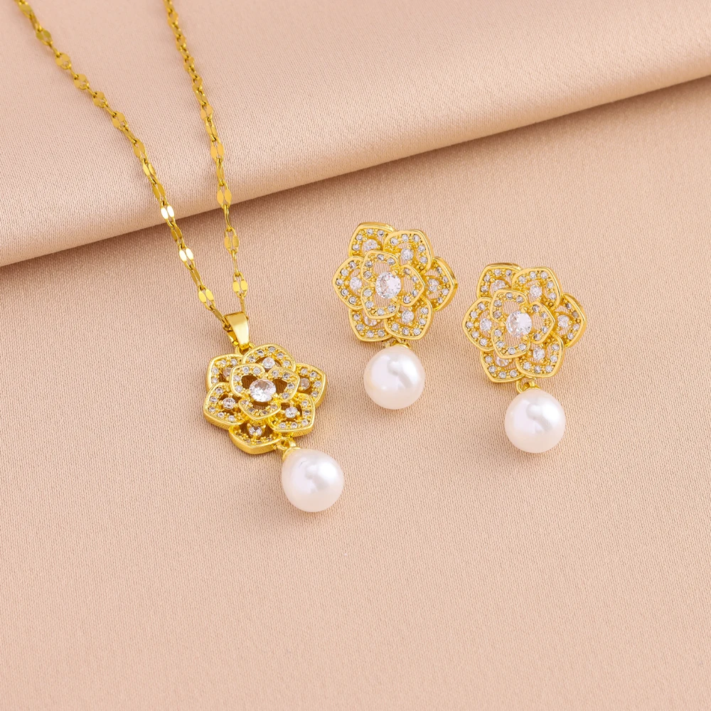 Женский комплект из колье и серёг циркона жемчуга