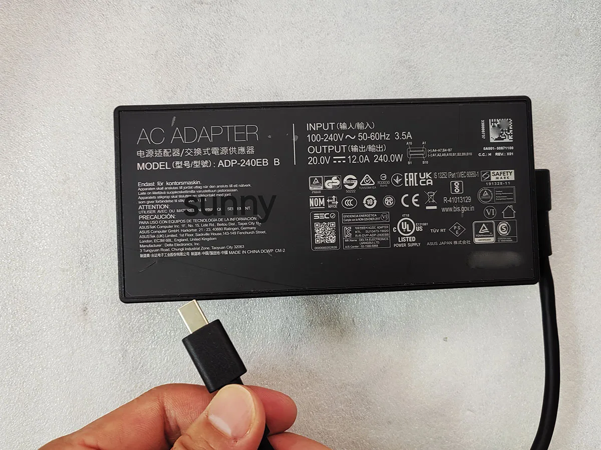 Фото OEM ADP-240EB B 0A001-00971300 20 В 12 А прямоугольный адаптер переменного тока Conn 240 Вт для ASUS TUF Gaming A16 (2024) FA608 FA608WV RTX4060 №5