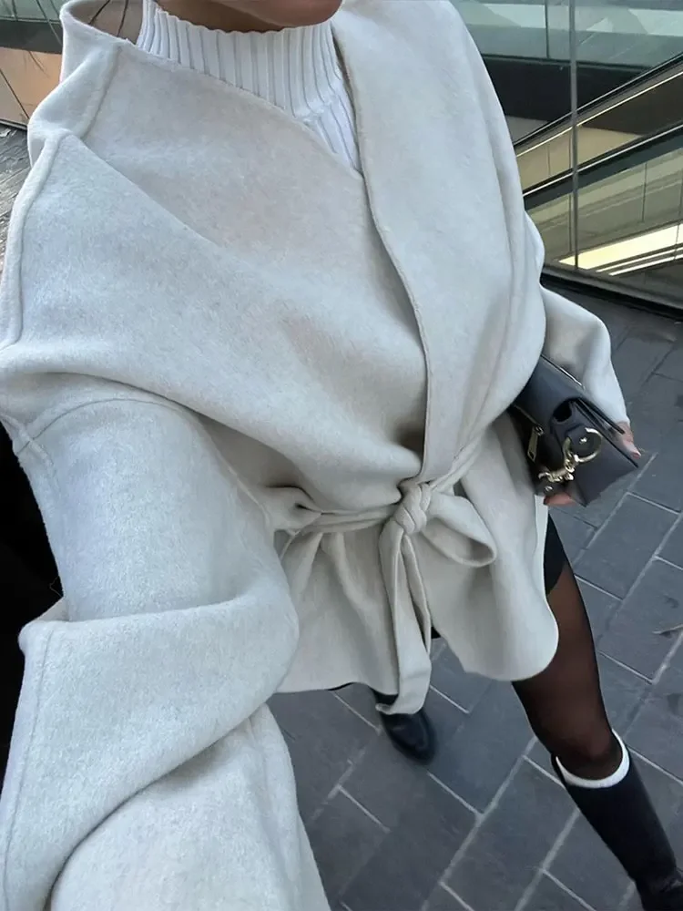 Женский кардиган на шнуровке элегантный однотонный с V-образным вырезом и